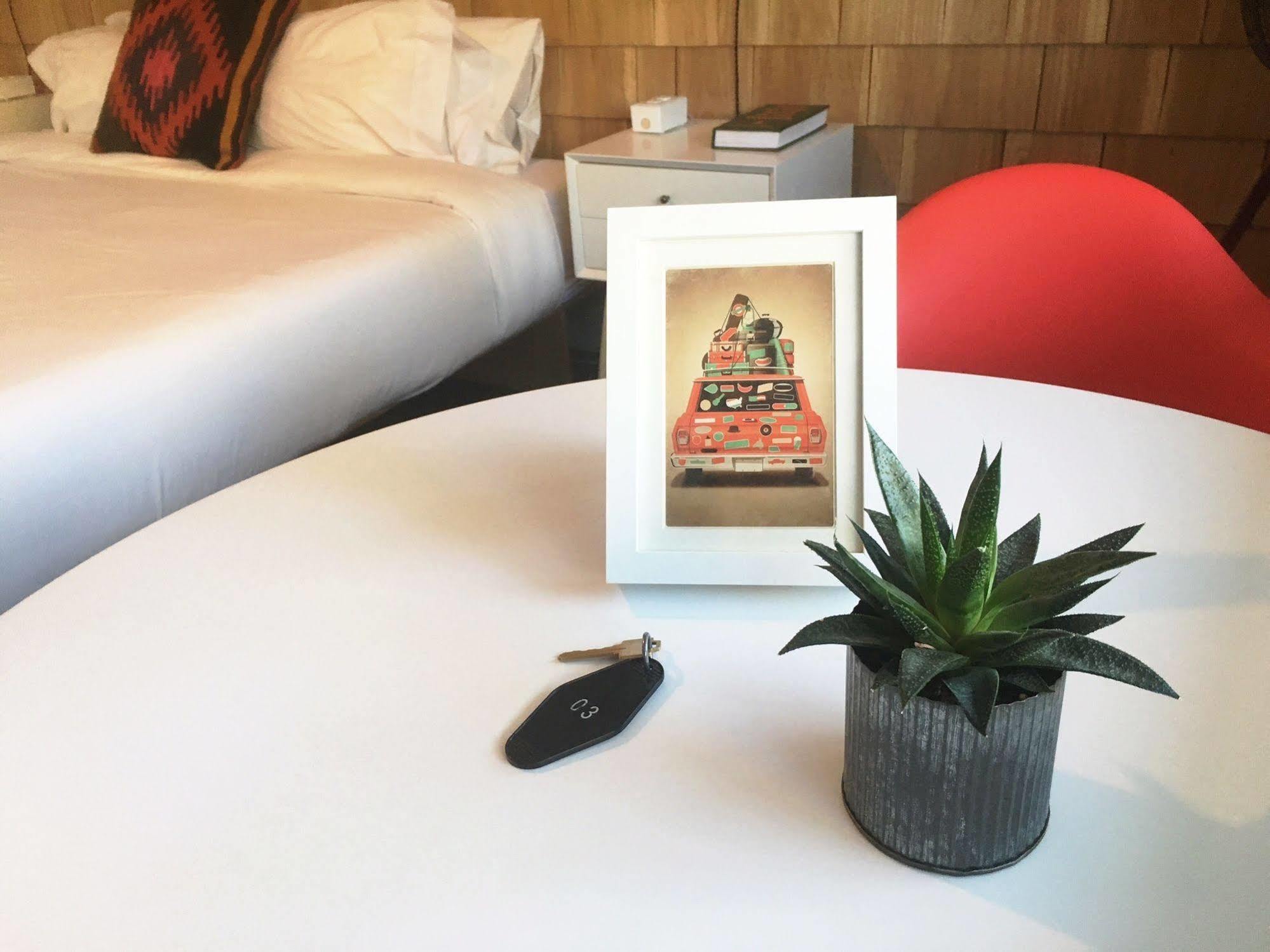 סאלידה Amigo Motor Lodge מראה חיצוני תמונה